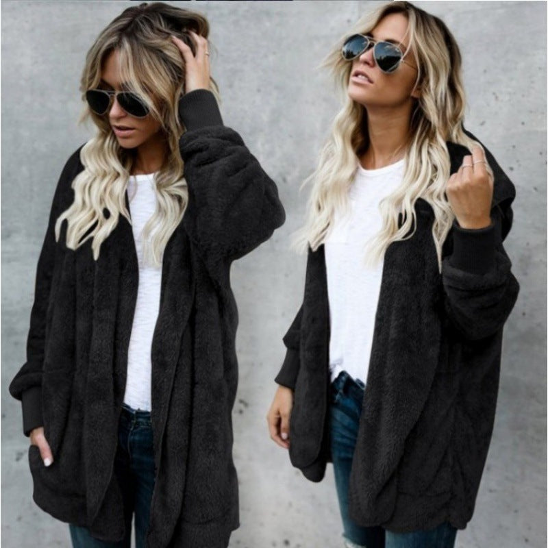 Damen Kuschelige Teddy‑Fleece‑Cardigan mit Kapuze, Oversize‑Schnitt und aufgesetzten Taschen EB