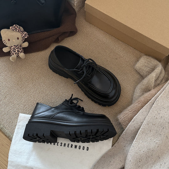 Damen Schnürschuhe im eleganten Design mit stabiler Plateau-Sohle EB