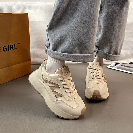 Damen sportliche Sneakers mit dämpfendem Fußbett und rutschfester Sohle EB