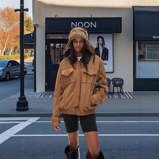 Damen Kunstlederjacke mit abnehmbarer Kapuze und voluminösen Ärmeln EB