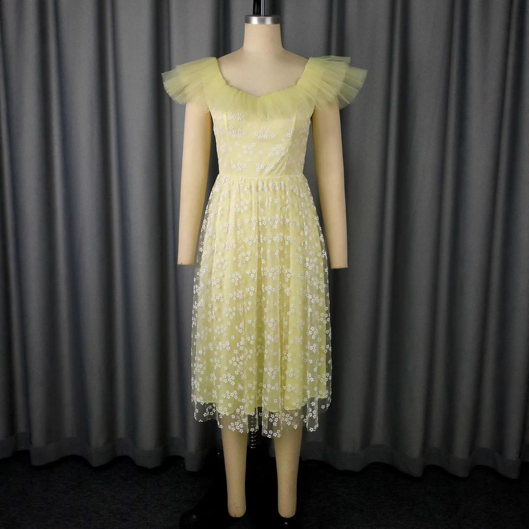 Damen festliches Blütenkleid mit voluminösen Tüllärmeln EB
