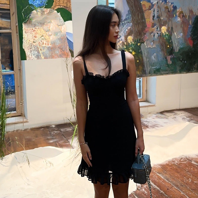 Damen Verspieltes Minikleid mit Rüschendetails und Spaghetti-Trägern EB