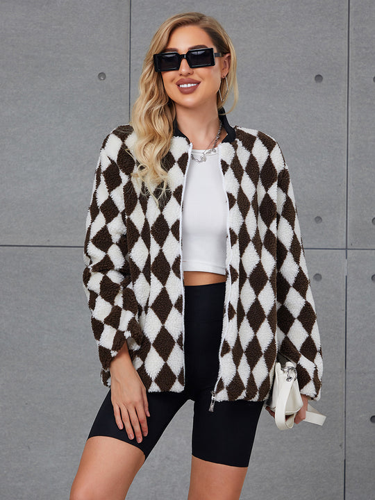 Damen Flauschige Steppjacke mit modernem Karomuster und praktischen Taschen EB