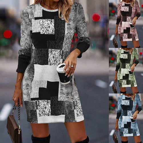 Damen Strickkleid mit modernem geometrischen Muster und langen Ärmeln EB