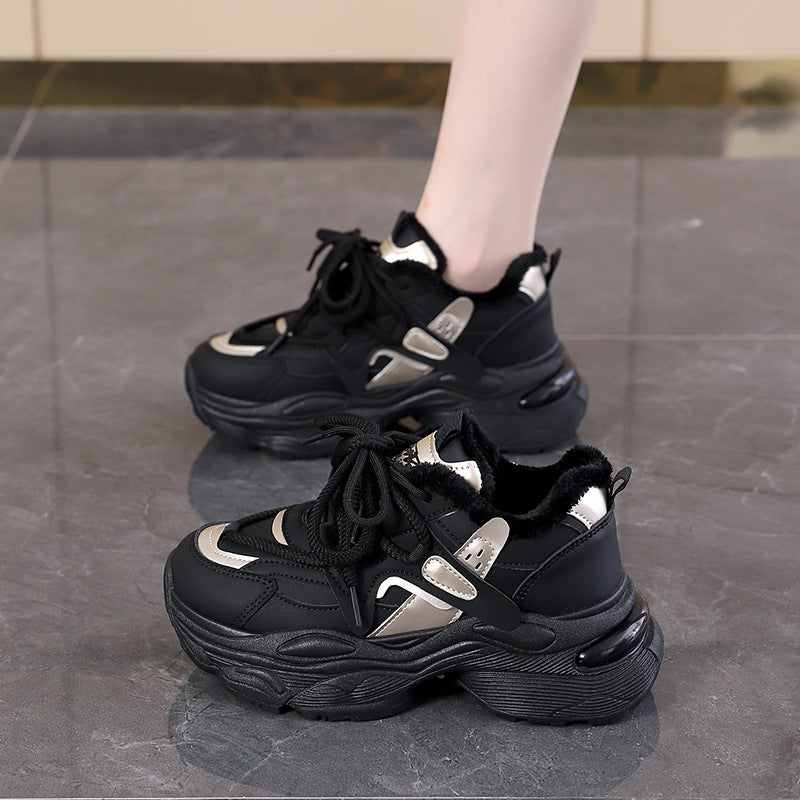 Damen Chunky Sneakers mit atmungsaktivem Obermaterial und stylishen Akzenten EB