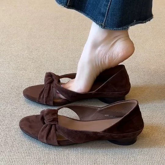Damen Slingback-Ballerinas mit zierlichem Knotendetail und komfortabler Absatzhöhe EB