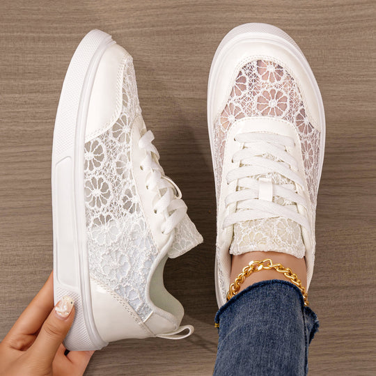 Damen Sneakers aus floralem Kunstleder mit rutschfester Sohle EB