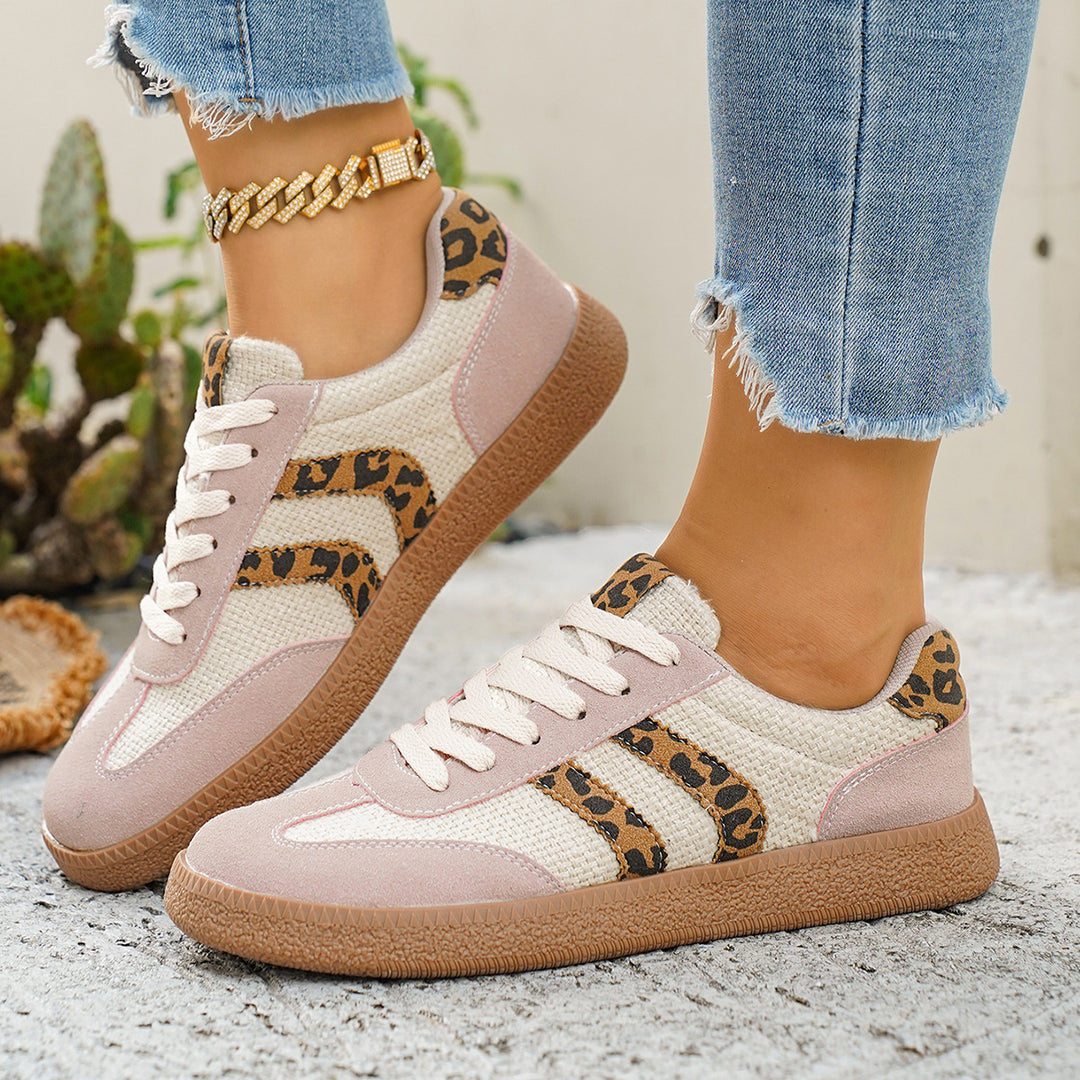 Damen Sportliche Sneakers mit Leoprint-Design und atmungsaktiver Oberflächenstruktur EB