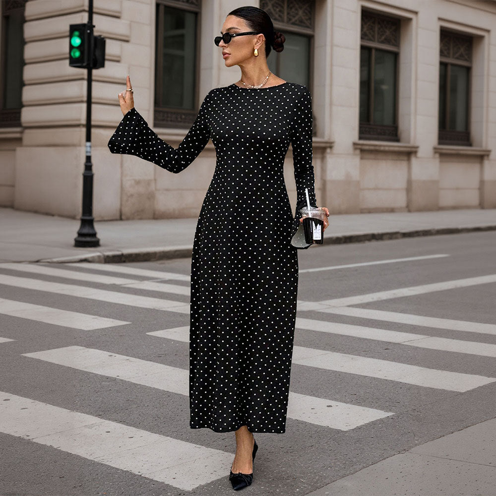 Damen elegantes Polka‑Dot Maxikleid mit tailliertem Oberteil, Trompetenärmeln und fließendem A‑Linien‑Rock Eichborn Berlin