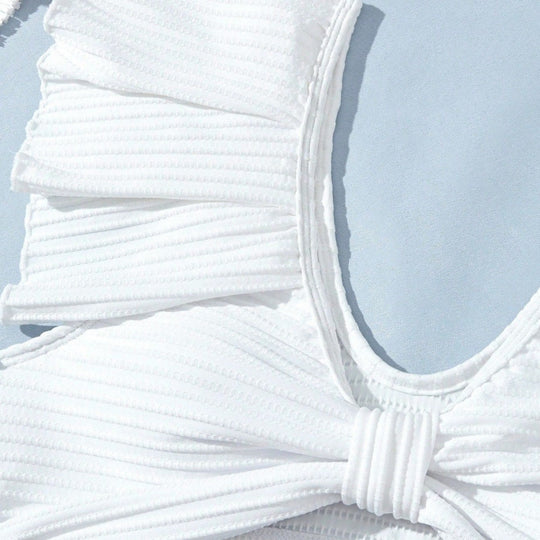 Damen Hochgeschnittener Bikini mit Rüschendetails EB