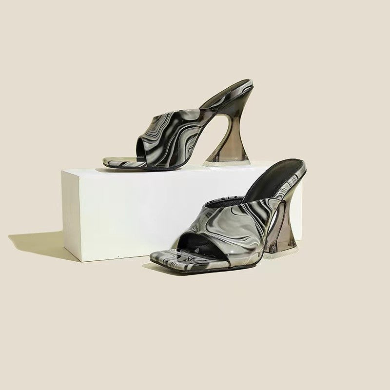 Damen Absatzsandalen mit elegantem Design und transparentem Blockabsatz EB