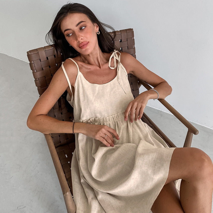 Damen luftiges Sommerkleid mit verstellbaren Trägern und elastischem Bund EB