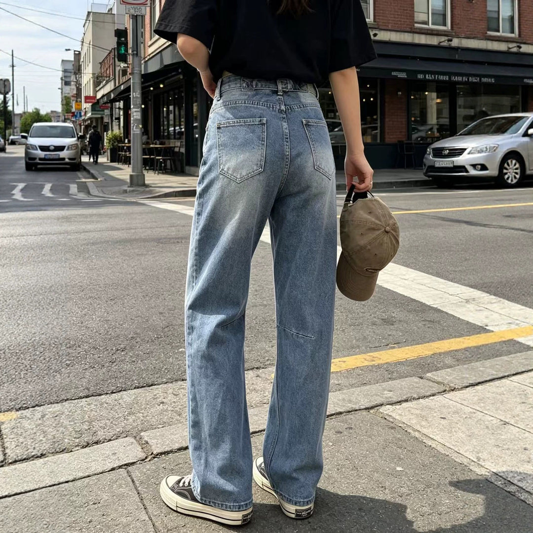 Damen nan hochgeschnittene weite Jeans mit geradem Bein, Knieabnähern und klassischem Five‑Pocket‑Schnitt EB