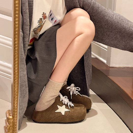 Damen bequeme Clogs mit modischem Sternemblem und rutschfester Sohle EB