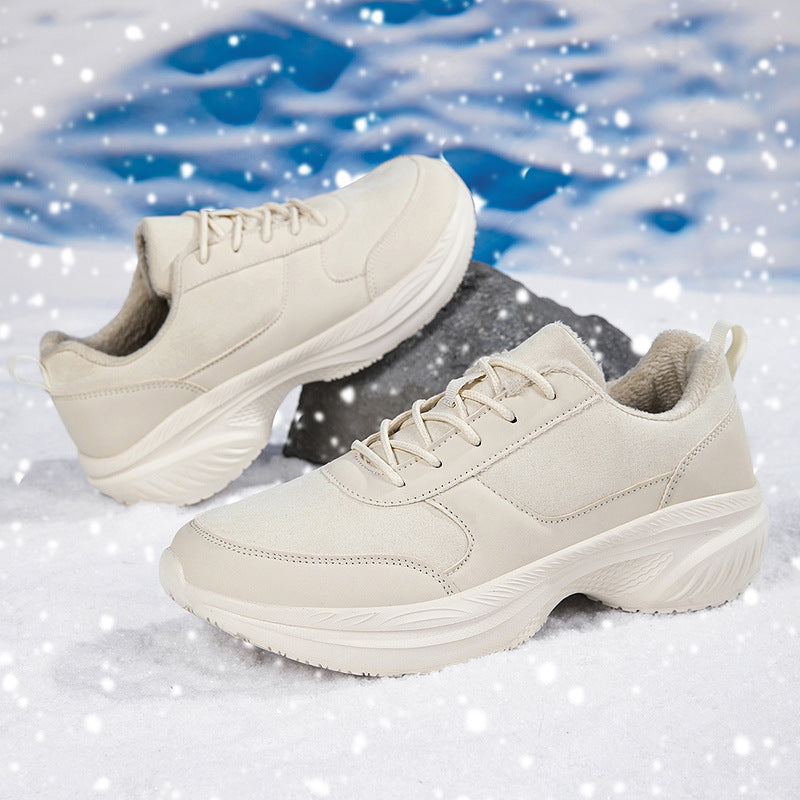Unisex nan gefütterte dicksohlige Sneaker mit dämpfender Profilsohle EB