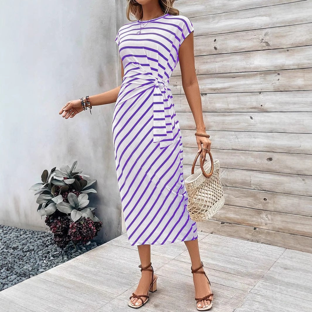 Damen Wickelkleid im modernen Streifenlook mit Taillenknoten EB