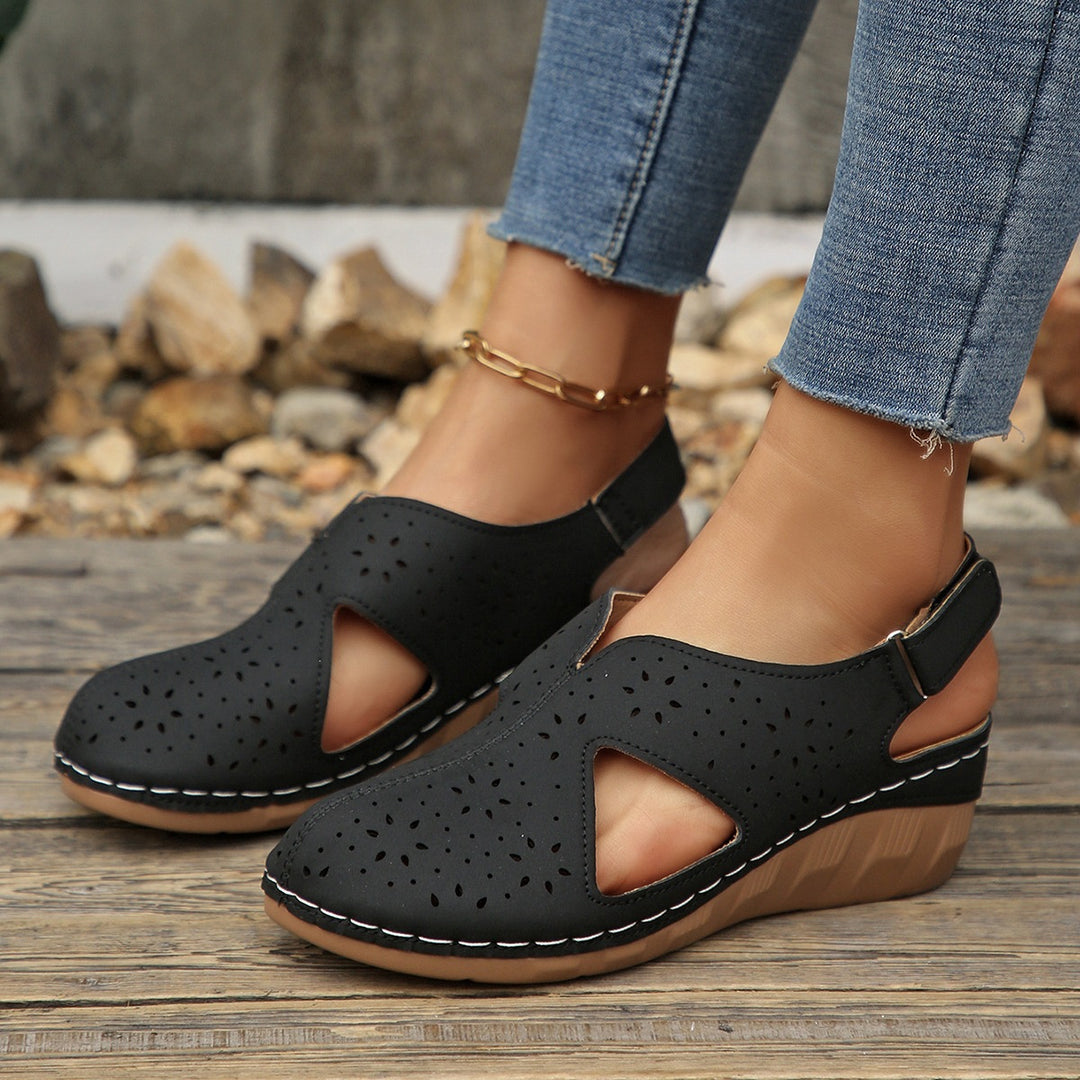 Damen Wedge-Pantoletten mit geschlitztem Design und rutschfester Sohle EB