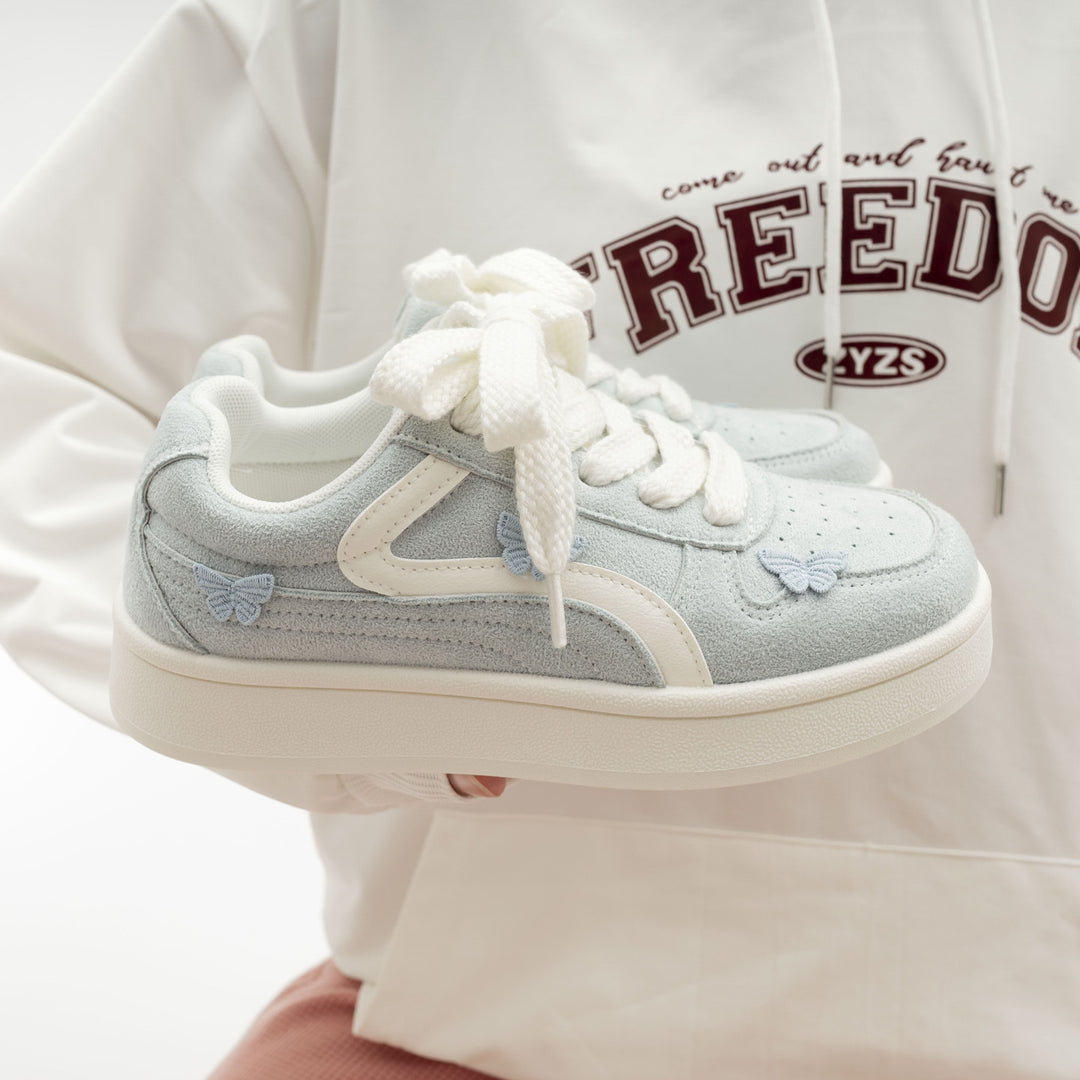 Damen Sneakers mit filigranem Schmetterlingsdesign und sportlicher Profilsohle EB