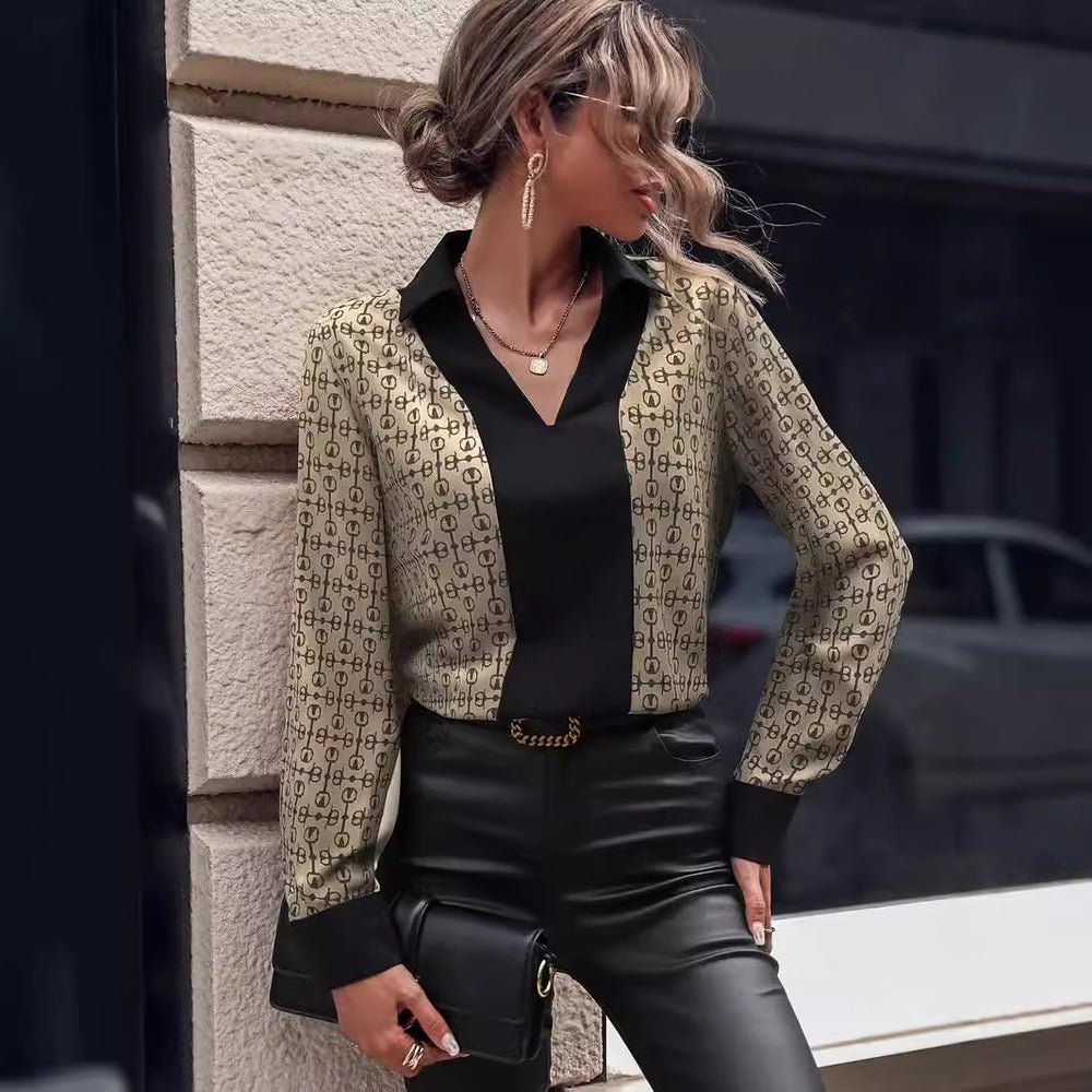 Damen Bluse mit modernem Mustermix und elegantem V-Ausschnitt EB