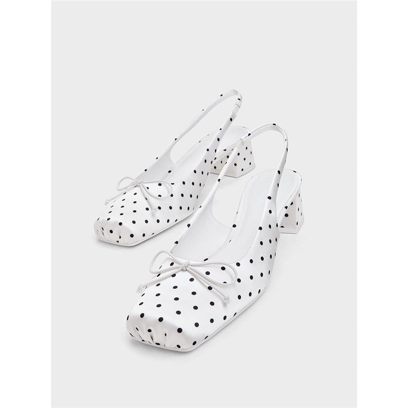 Damen Slingback-Pumps mit verspieltem Punktedesign und niedrigem Absatz EB