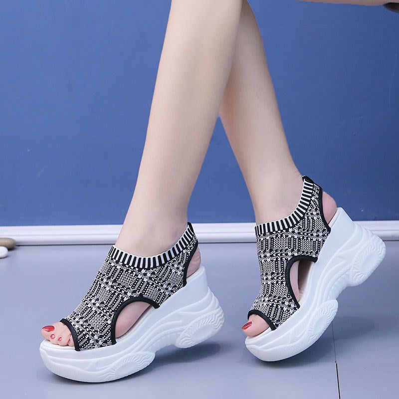 Damen Sportliche Plateau-Sandaletten mit elastischem Obermaterial und modischem Design EB