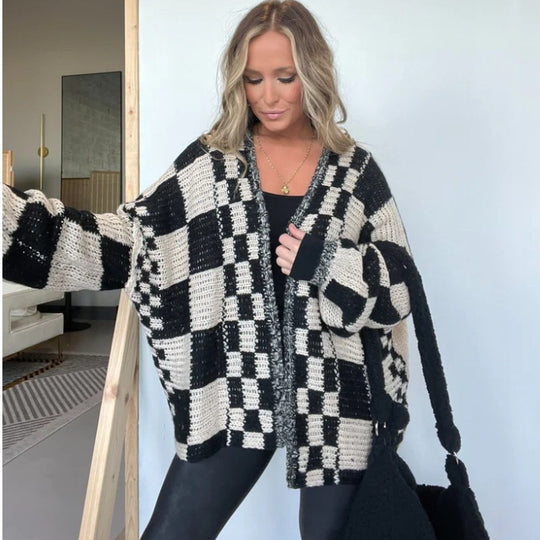 Damen lässiger Strickcardigan mit Karomuster und oversized Schnitt EB