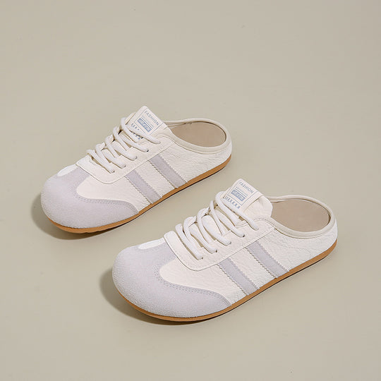 Damen Hausschuhe im sportlichen Stil mit klassischem Design EB