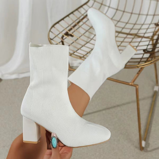 Damen Strickstiefeletten mit transparentem Blockabsatz und elastischem Schaft EB