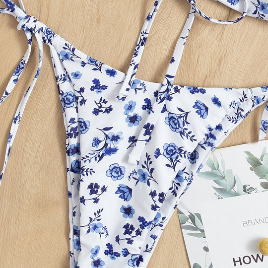 Damen Bandeau-Bikini mit verspieltem Blumendesign EB