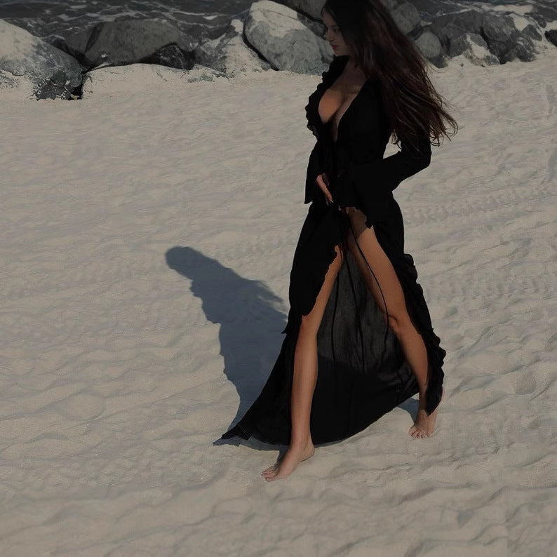 Damen Strandkleid mit raffinierten Rüschen und tiefem V-Ausschnitt EB