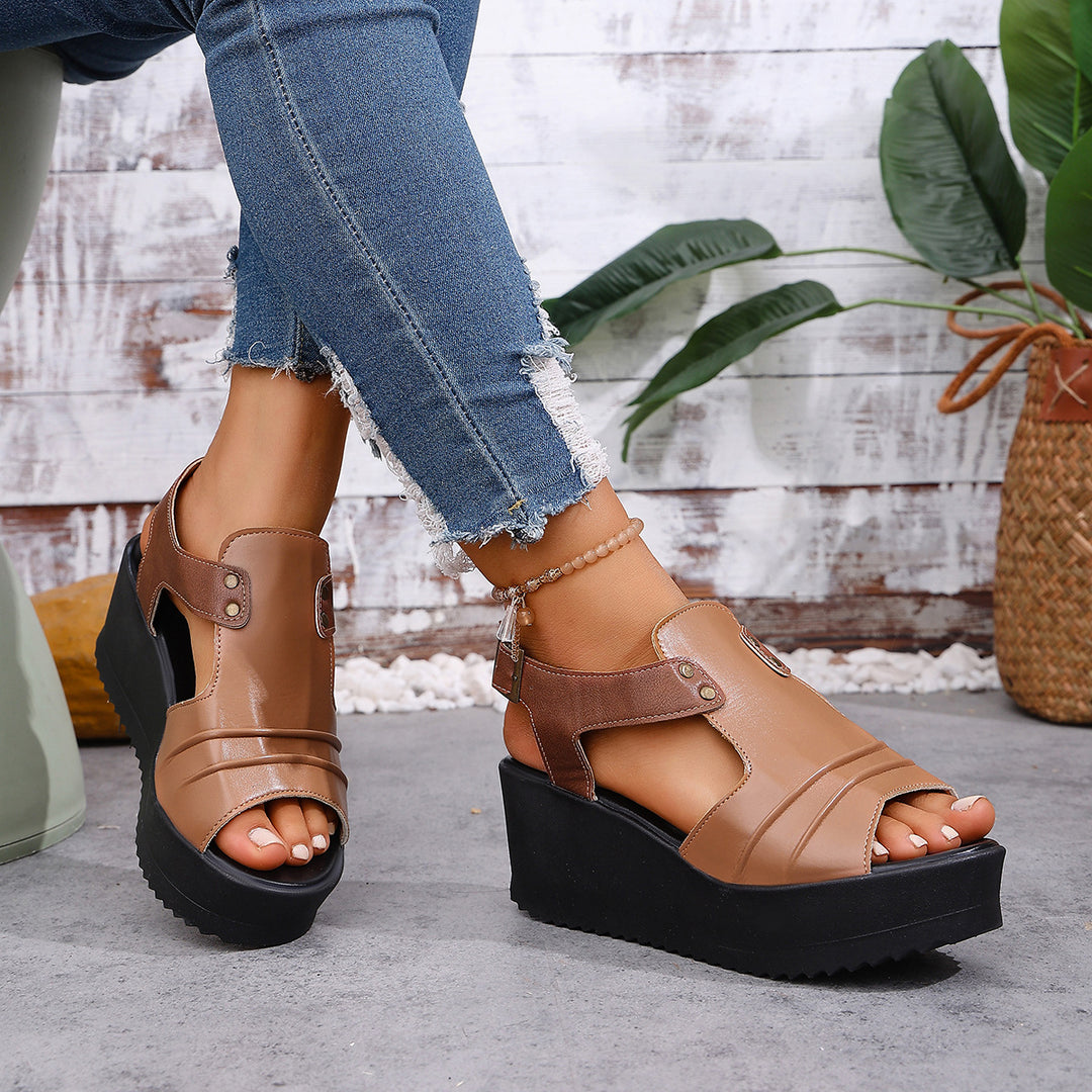 Damen Wedge-Sandalen mit öffnenden Riemen und komfortablem Fußbett EB