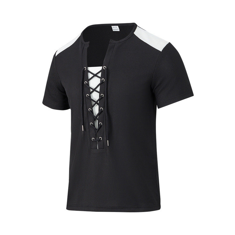 Herren Kurzarm-Henley-T-Shirt mit dekorativen Schnürdetails und atmungsaktiver Struktur EB