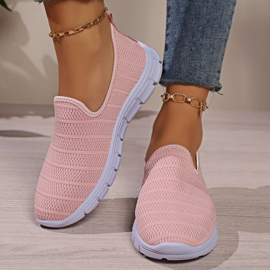 Damen Slip-On Sneakers mit atmungsaktiver Oberflächenstruktur und rutschfester Sohle EB