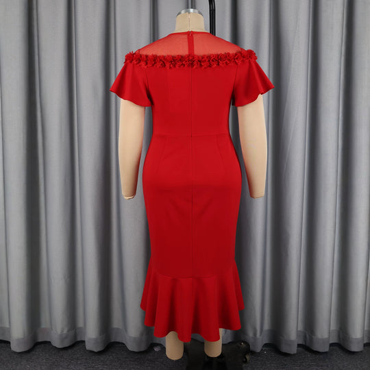 Damen Elegantes Kleid mit floralem Akzent und schwingendem Saum EB
