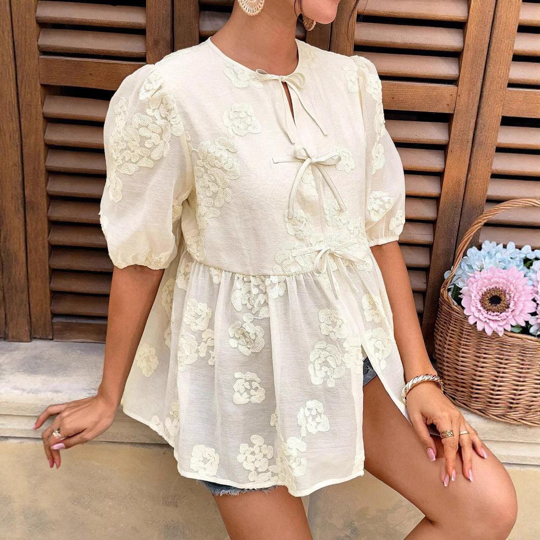 Damen verspieltes Oberteil mit floralen Details EB