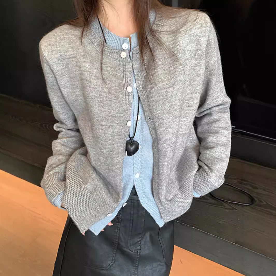 Damen Strickcardigan mit Rundhalsausschnitt und Knopfdetail EB