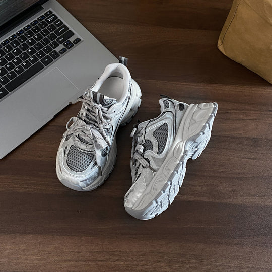 Damen Sportliche Lauf Sneakers mit atmungsaktiver Mesh-Oberfläche und robustem Sohlenprofil EB