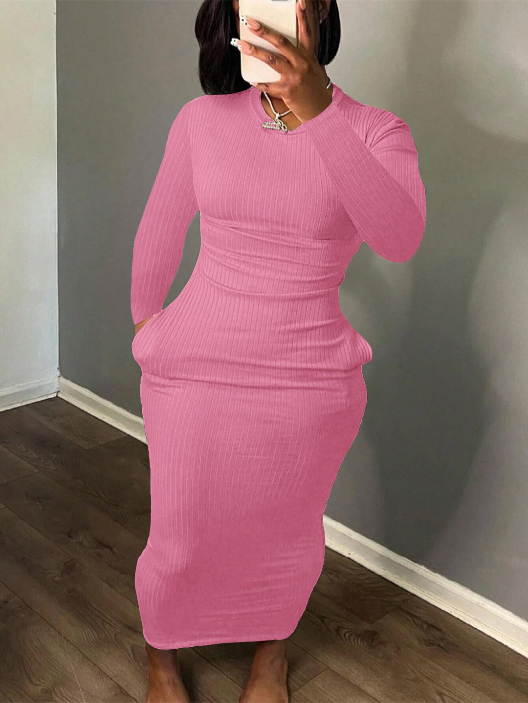 Damen Figurbetontes Rippkleid mit langem Arm und eleganter Silhouette EB
