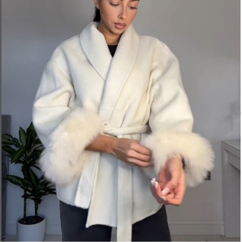Damen elegante Kapuzenjacke mit Kunstpelzbesatz EB