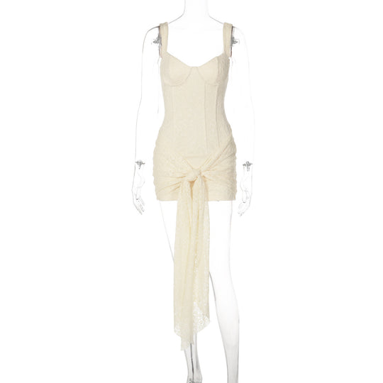 Damen Elegantes Kleid mit Spitzenverzierungen und Raffungsdetails EB