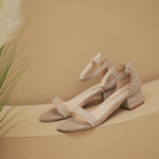 Damen Sandalen mit elegantem Riemendesign und komfortablem Blockabsatz EB