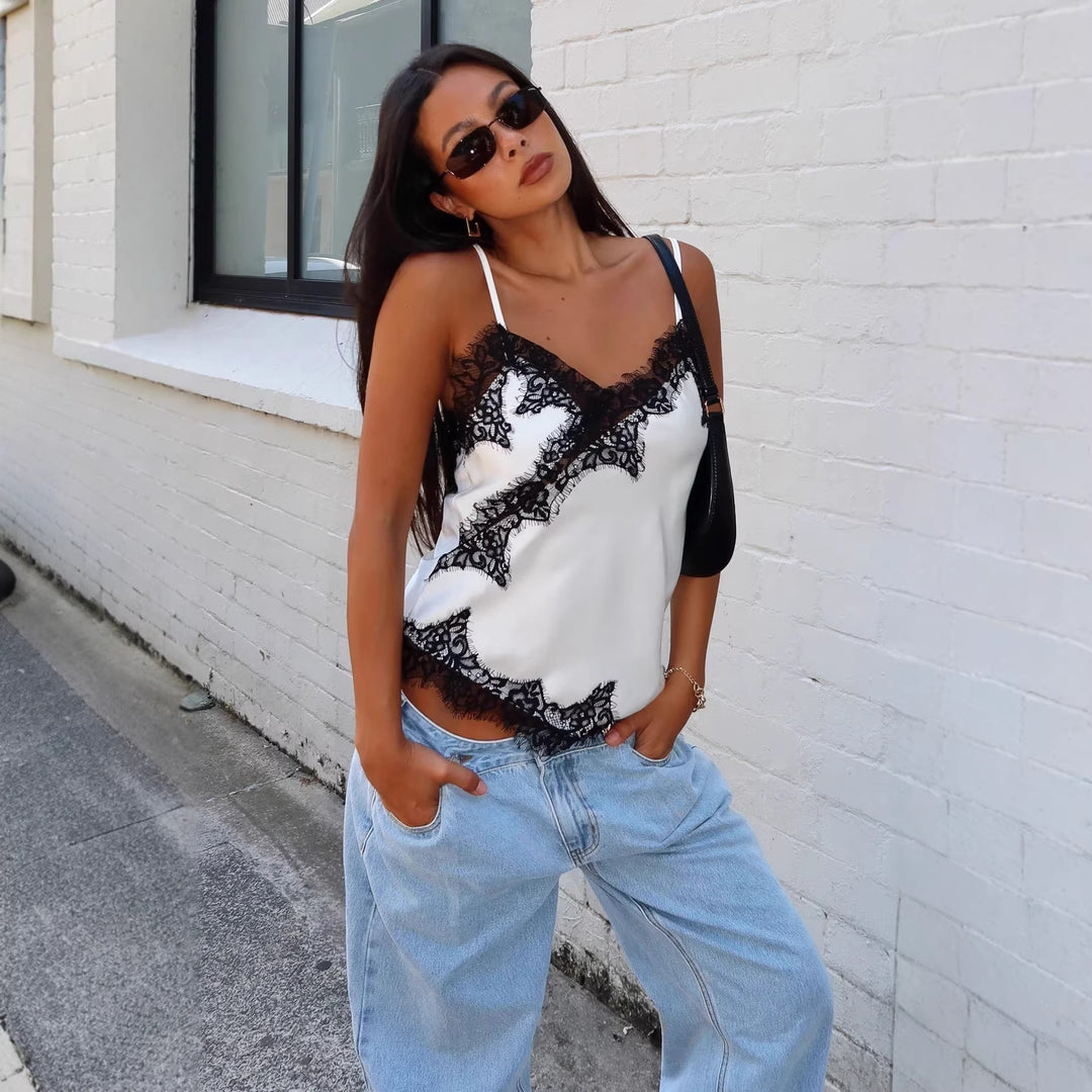 Damen Verspieltes Sommerkleid mit Spitzenakzenten EB