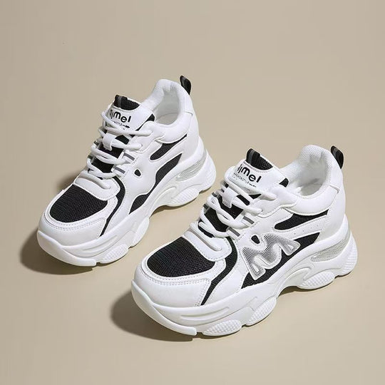 Damen Sportliche Chunky Sneakers mit luftiger Mesh-Oberfläche und ausgeprägtem Profil EB