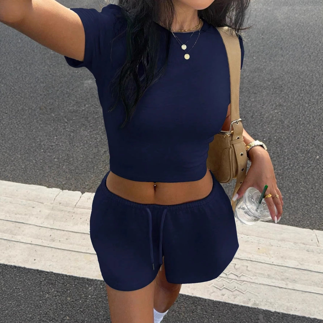 Damen Crop-Top mit tailliertem Schnitt und komfortablem Material EB