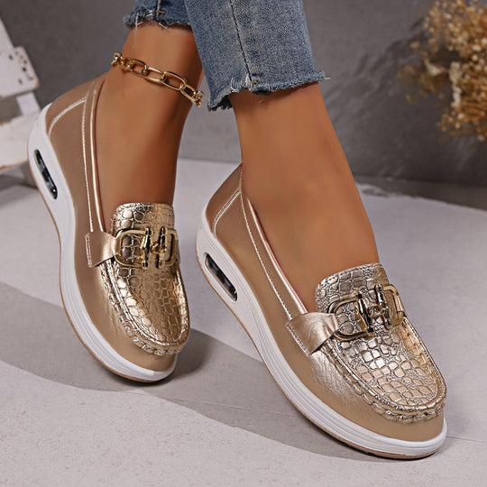 Damen Komfortable Mokassins mit elegantem Metallic-Design EB
