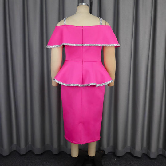 Damen elegantes Peplum-Kleid mit schulterfreiem Design und Glitzerdetails EB