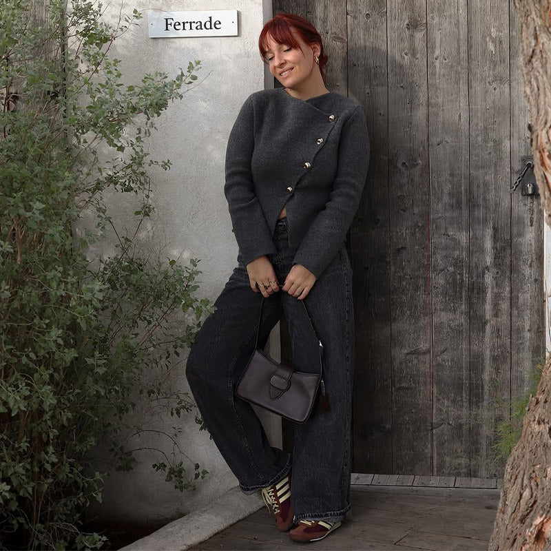 Damen Modische Wolljacke mit asymmetrischem Schnitt und eleganten Knopfdetails EB