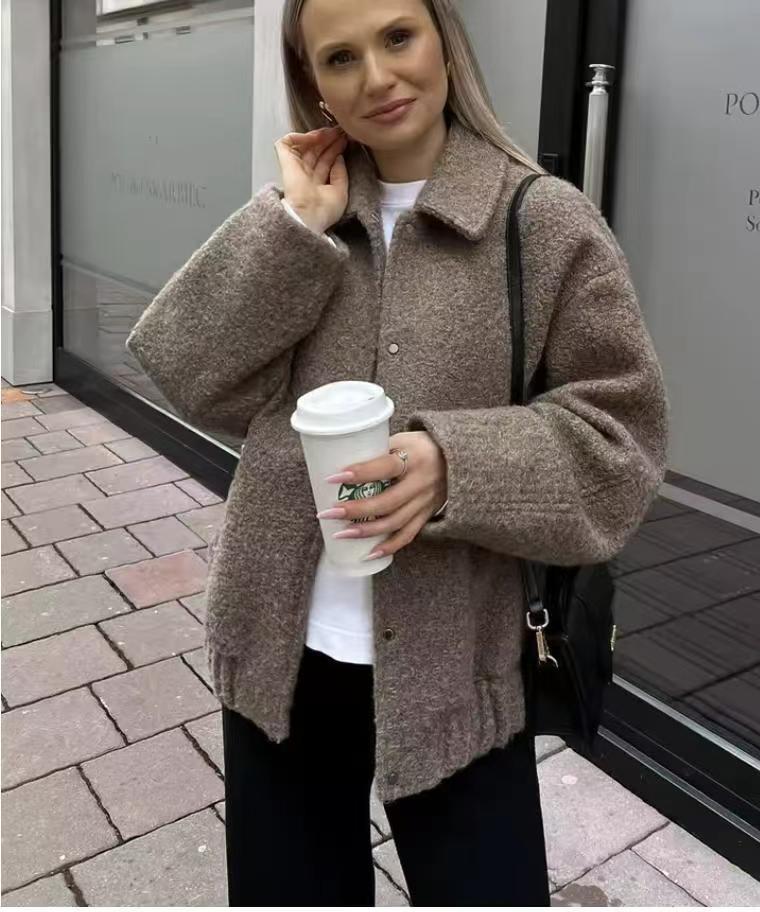 Damen gemütliche Oversized-Jacke aus hochwertigem Teddy-Material EB