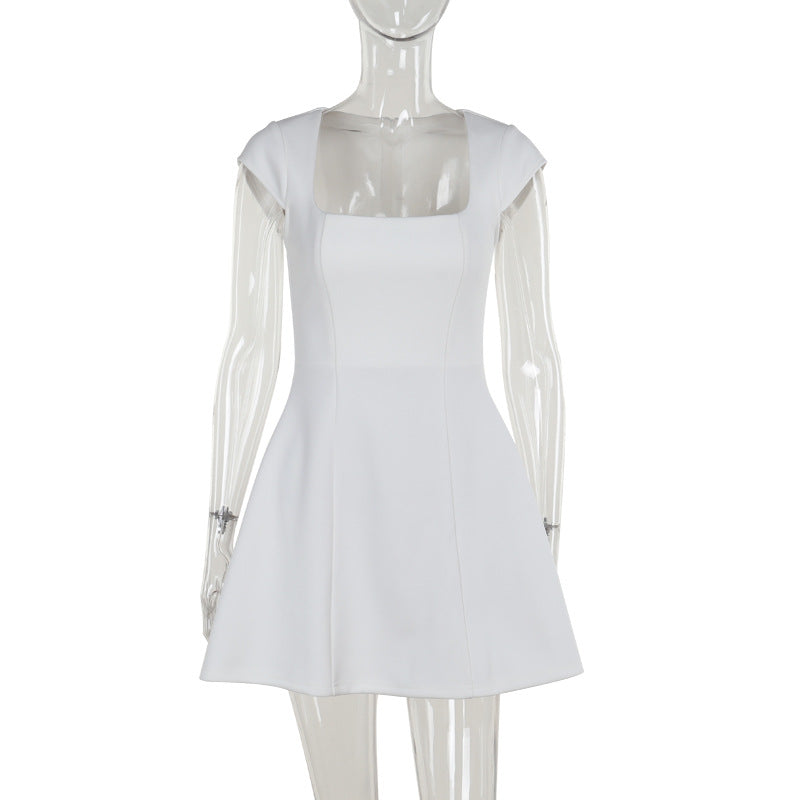 Damen figurbetontes Minikleid mit Quadratausschnitt und voluminösem Rock EB