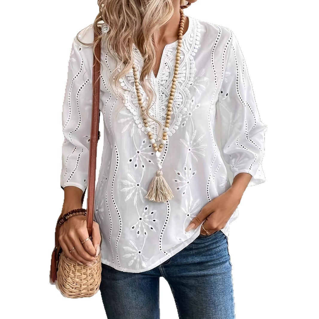 Damen Bluse mit aufwendigem Stickmuster und feinen Details EB